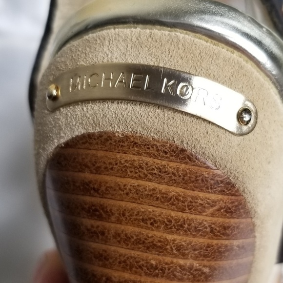 Michael Kors SHOES HEELS PUMPS SIZE 7 NEW - Picture 3 of 8